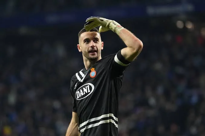 Joan Garcia Open to Barcelona Move Despite Espanyol Ties